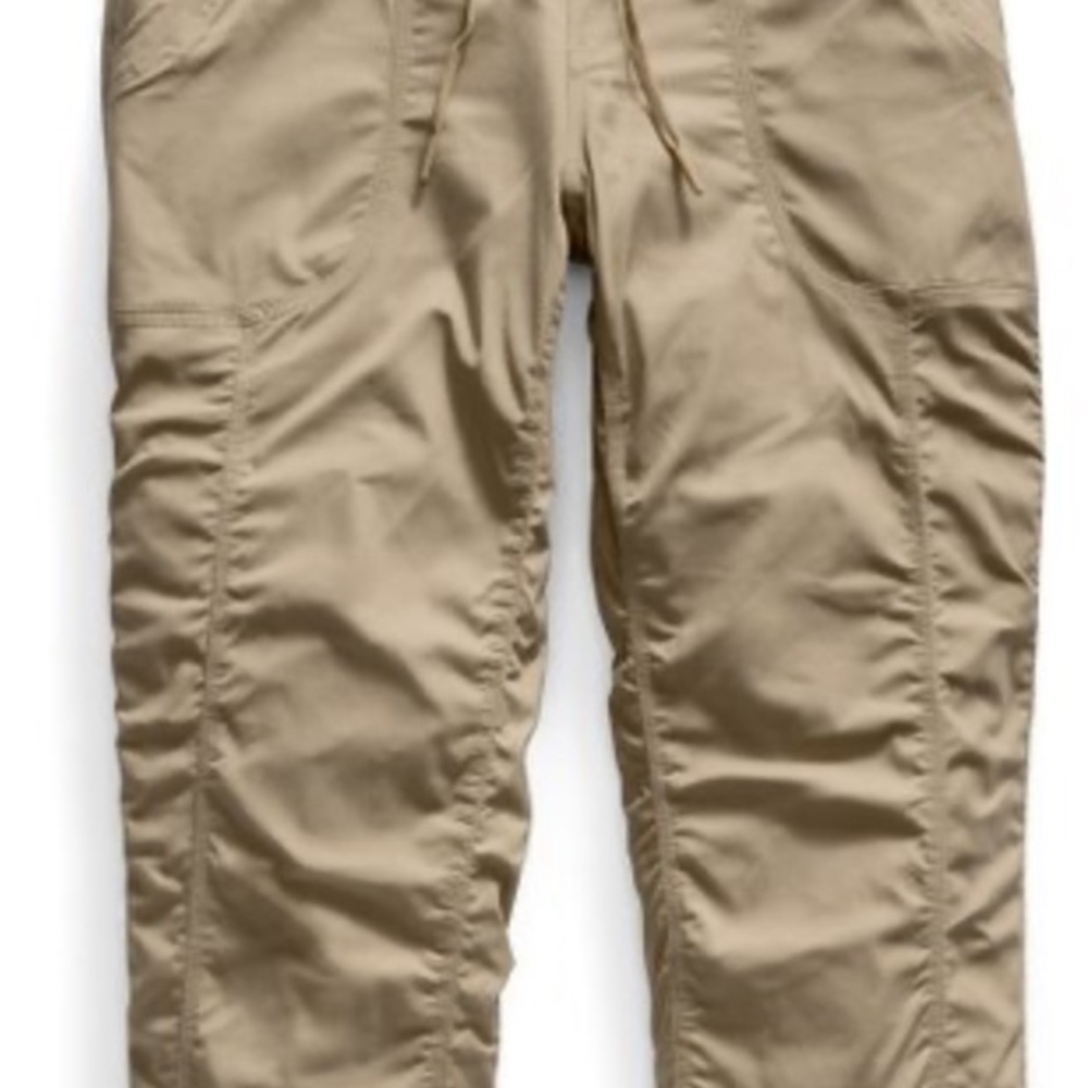 The North Face, Aphrodite 2.0 Ruched Capri Pant, Twill Beige, Size Large, NWT!